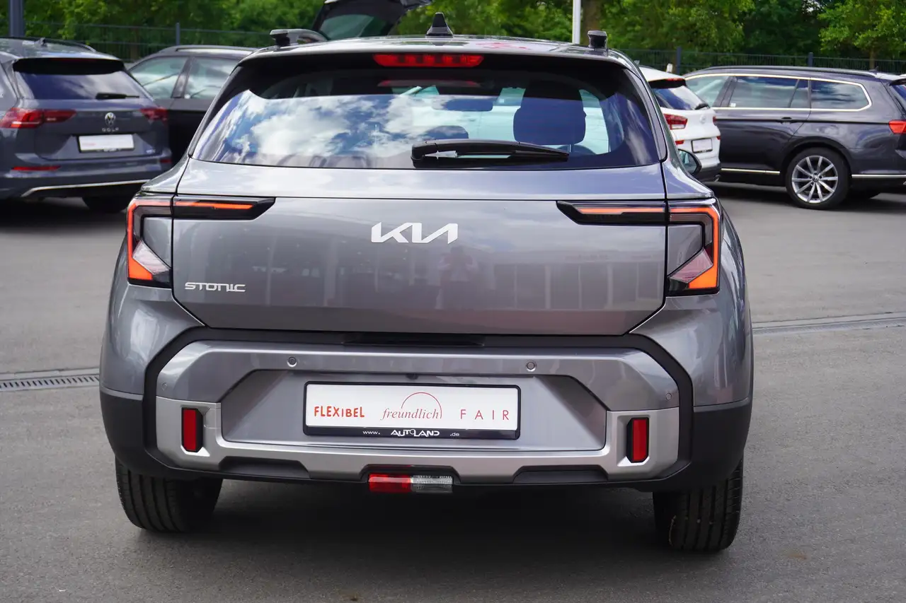 Kia Stonic 6
