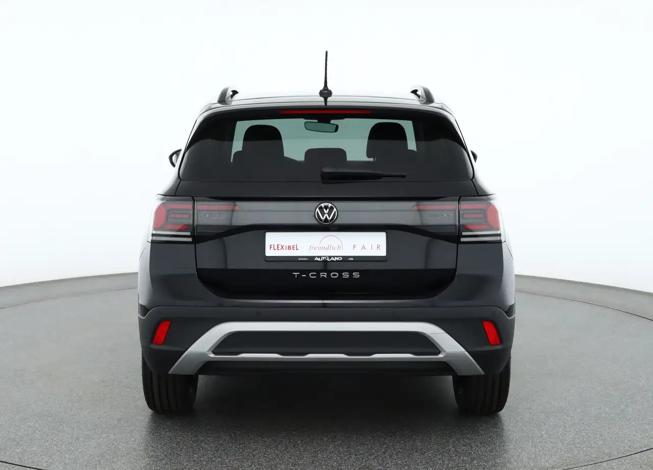 Volkswagen T-Cross 4
