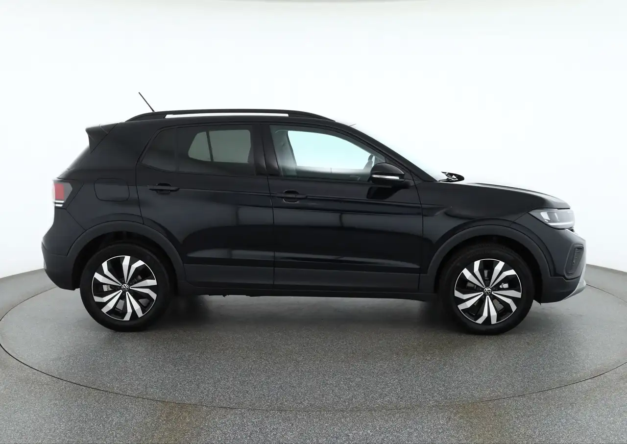 Volkswagen T-Cross 6