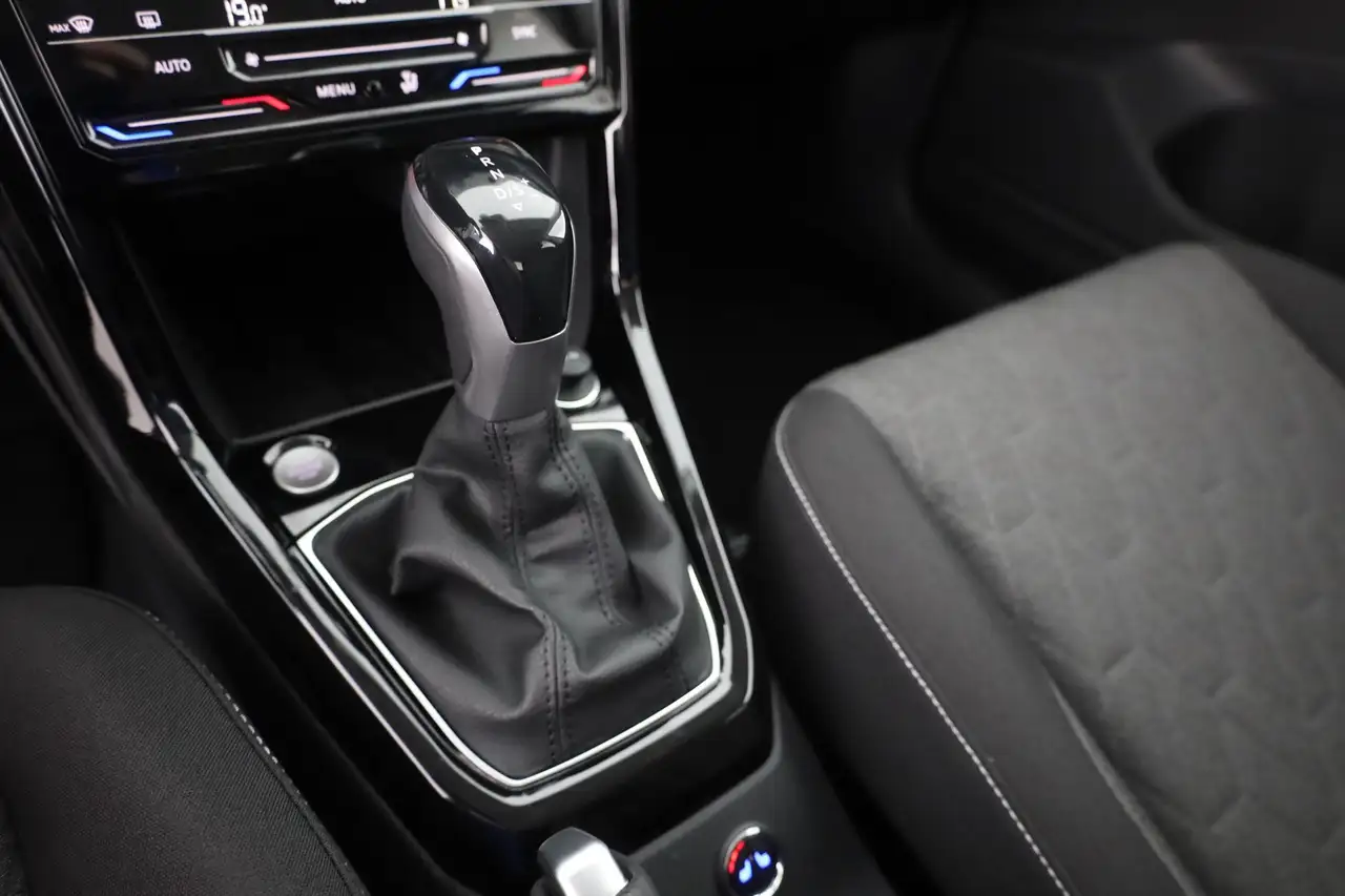 Volkswagen T-Cross 14