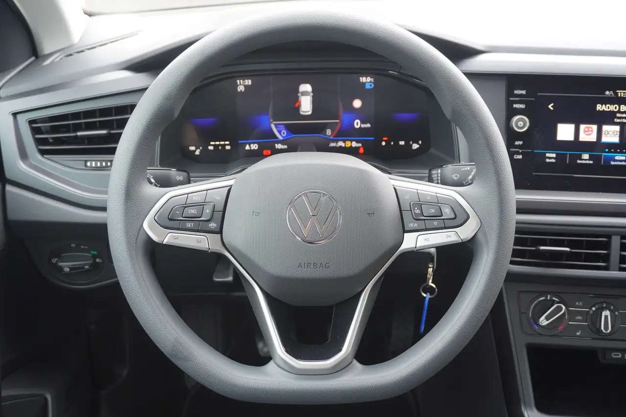 Volkswagen Polo 10