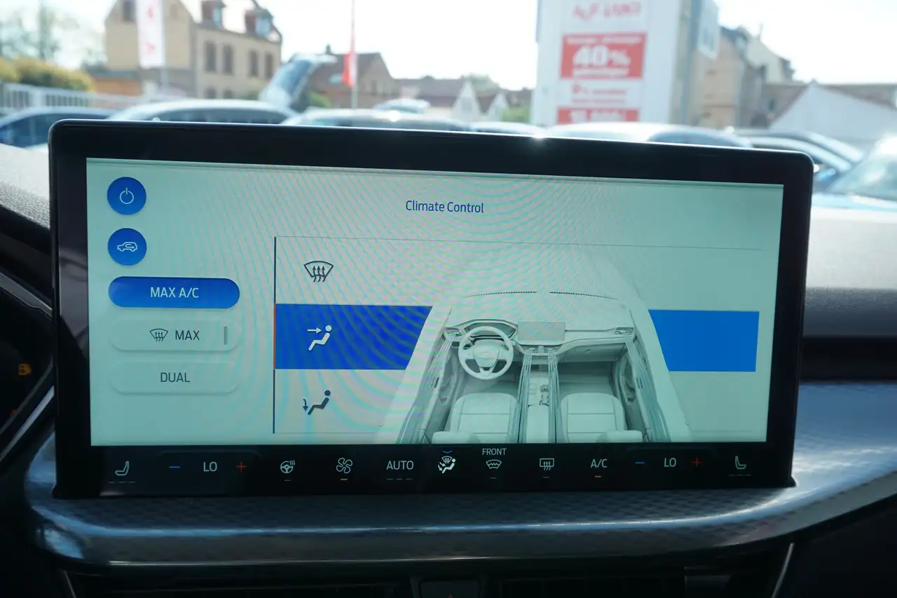 Ford Kuga 12