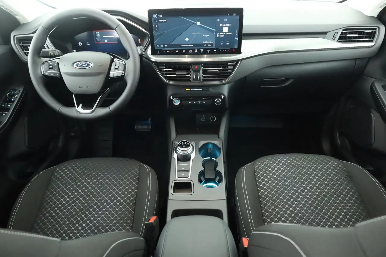 Ford Kuga 9