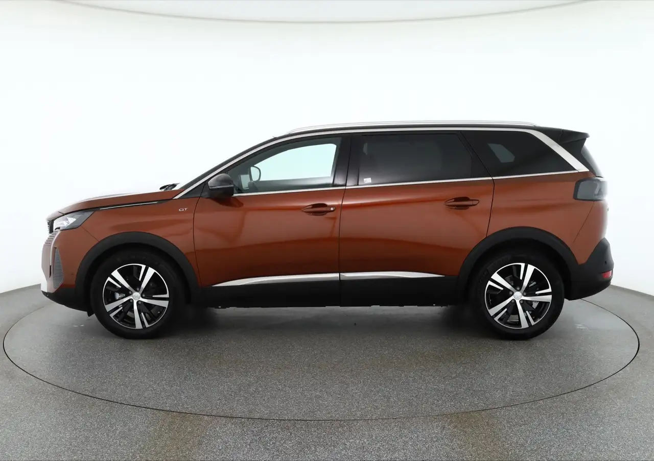 Peugeot 5008 2