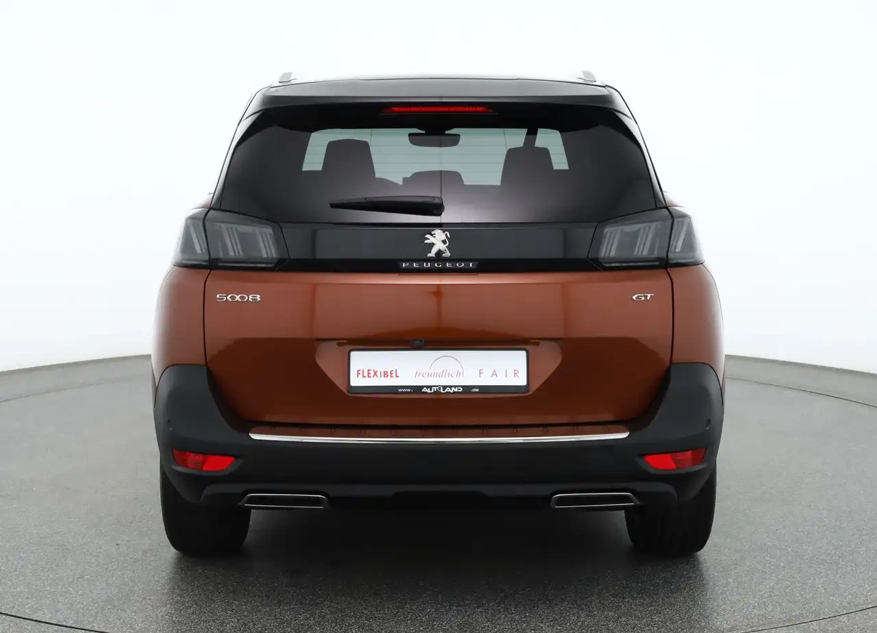 Peugeot 5008 4