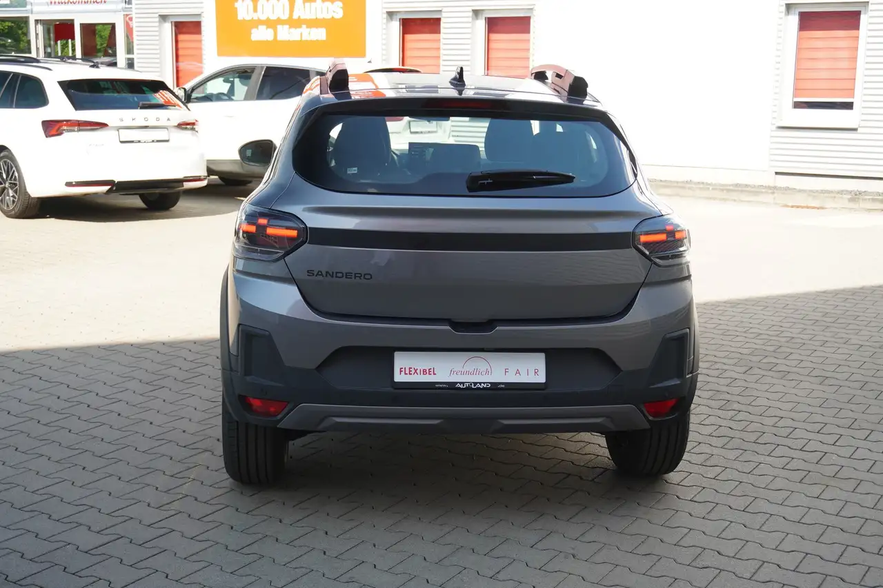 Dacia Sandero 5