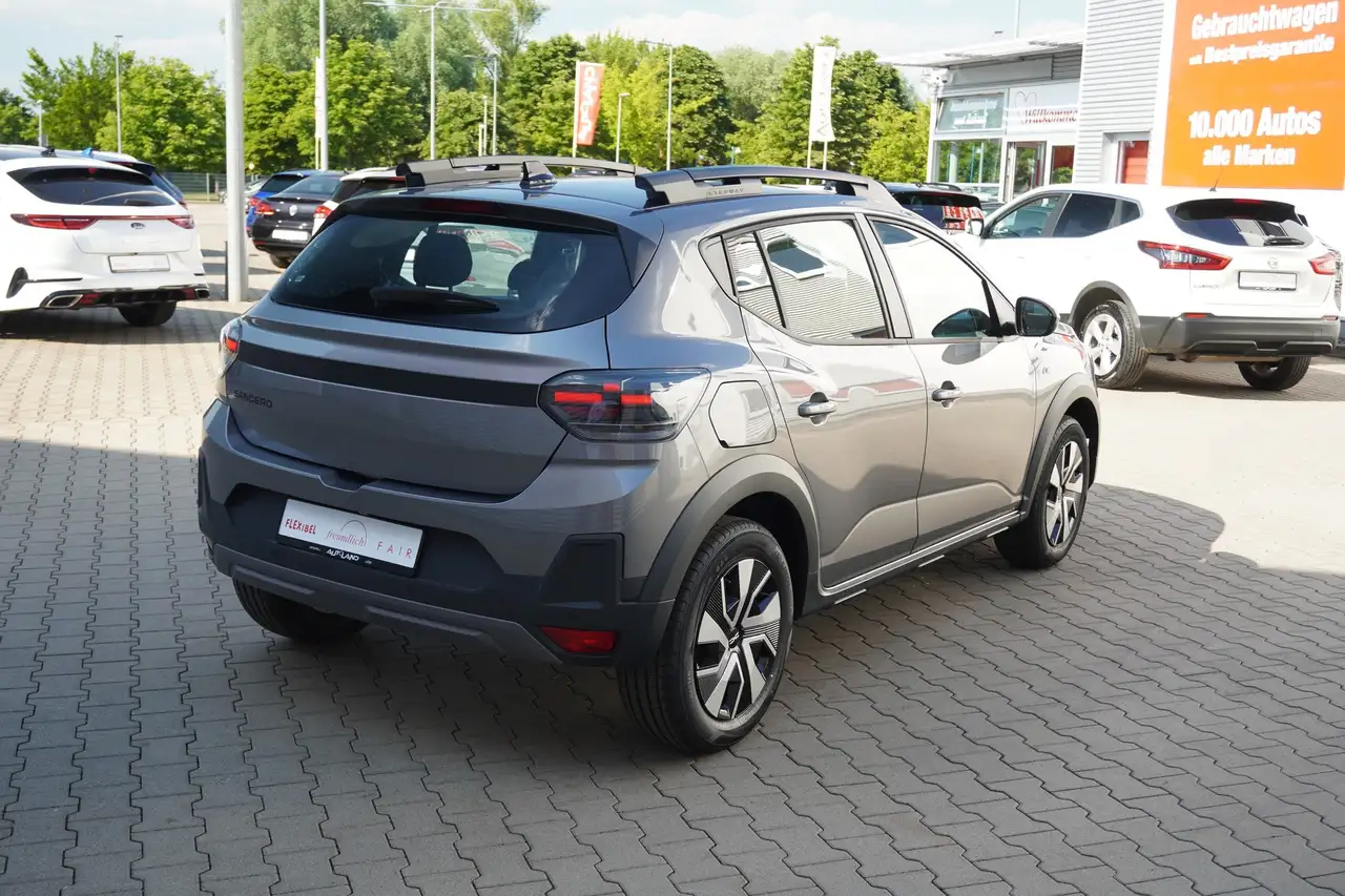 Dacia Sandero 6