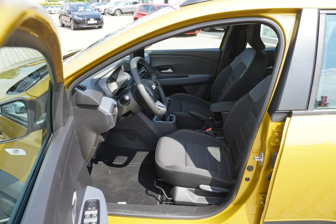 Dacia Sandero 12