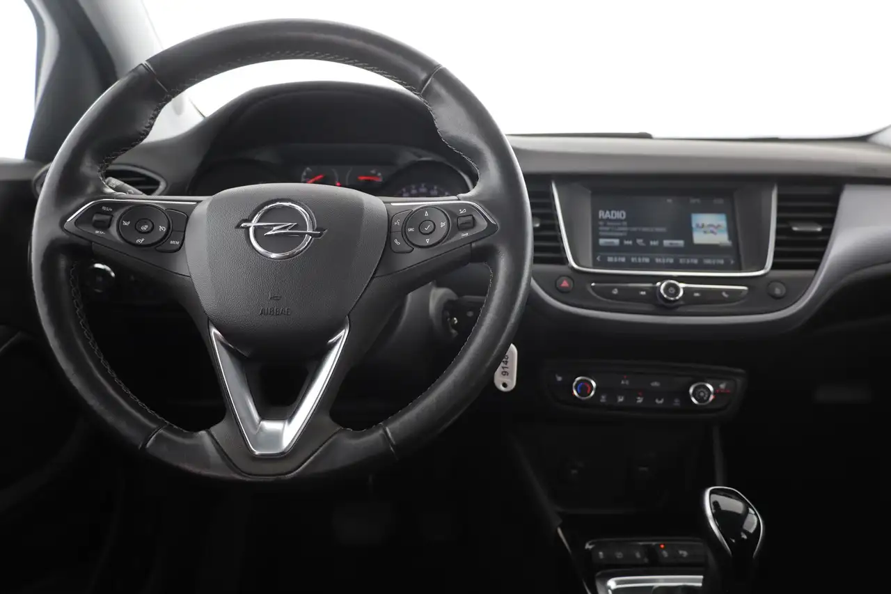 Opel Crossland 10