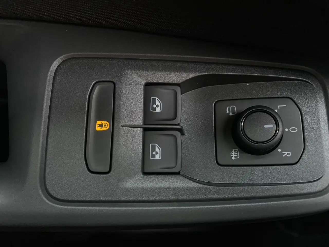 Ford Tourneo 16