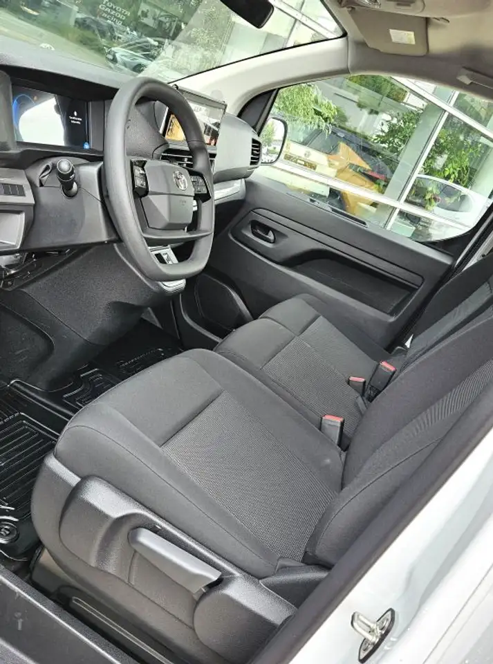 Toyota Proace 7