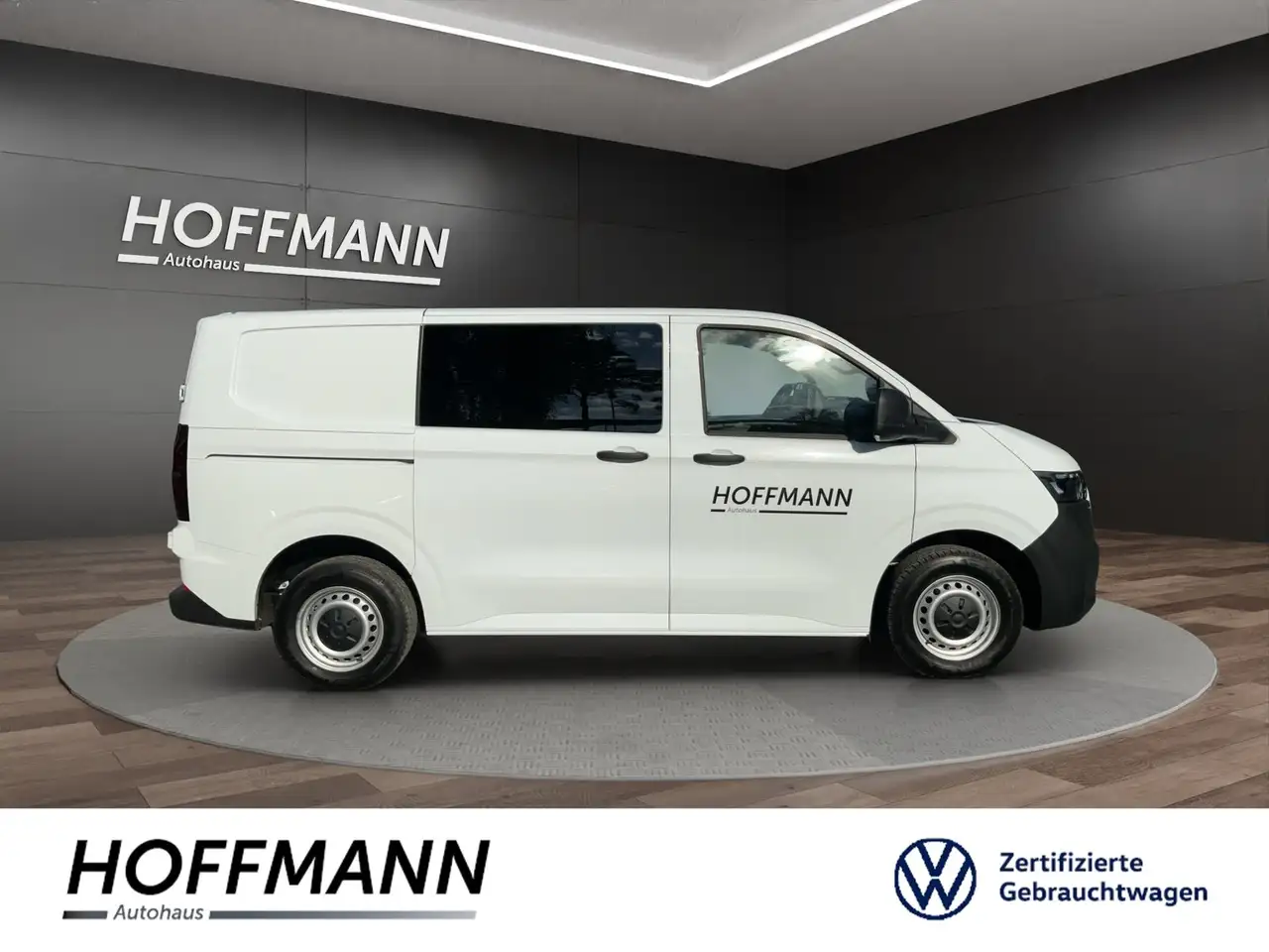Volkswagen T7 Transporter 4