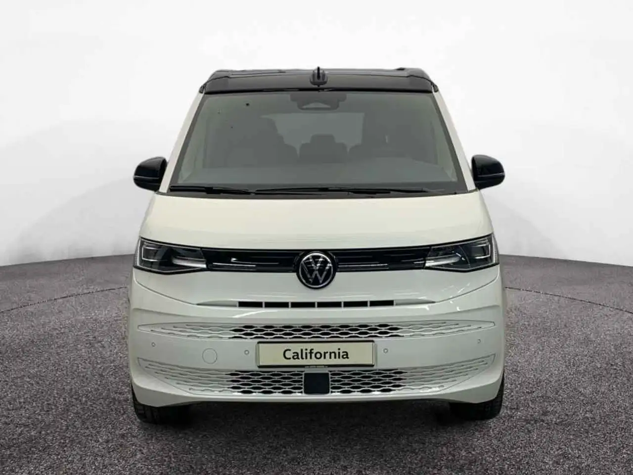 Volkswagen T7 California 3