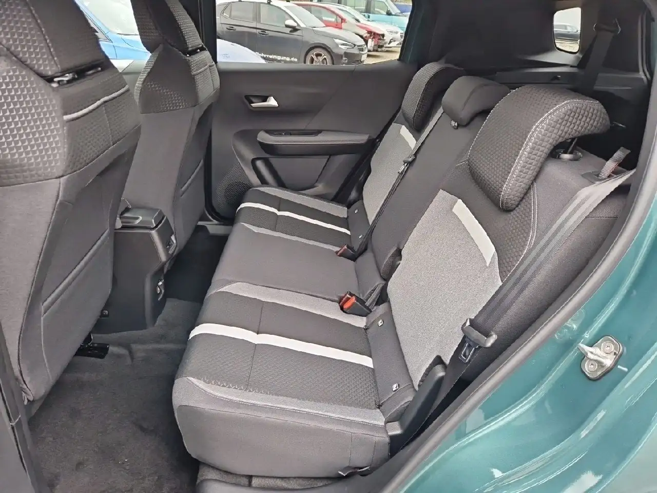 Opel Frontera 10