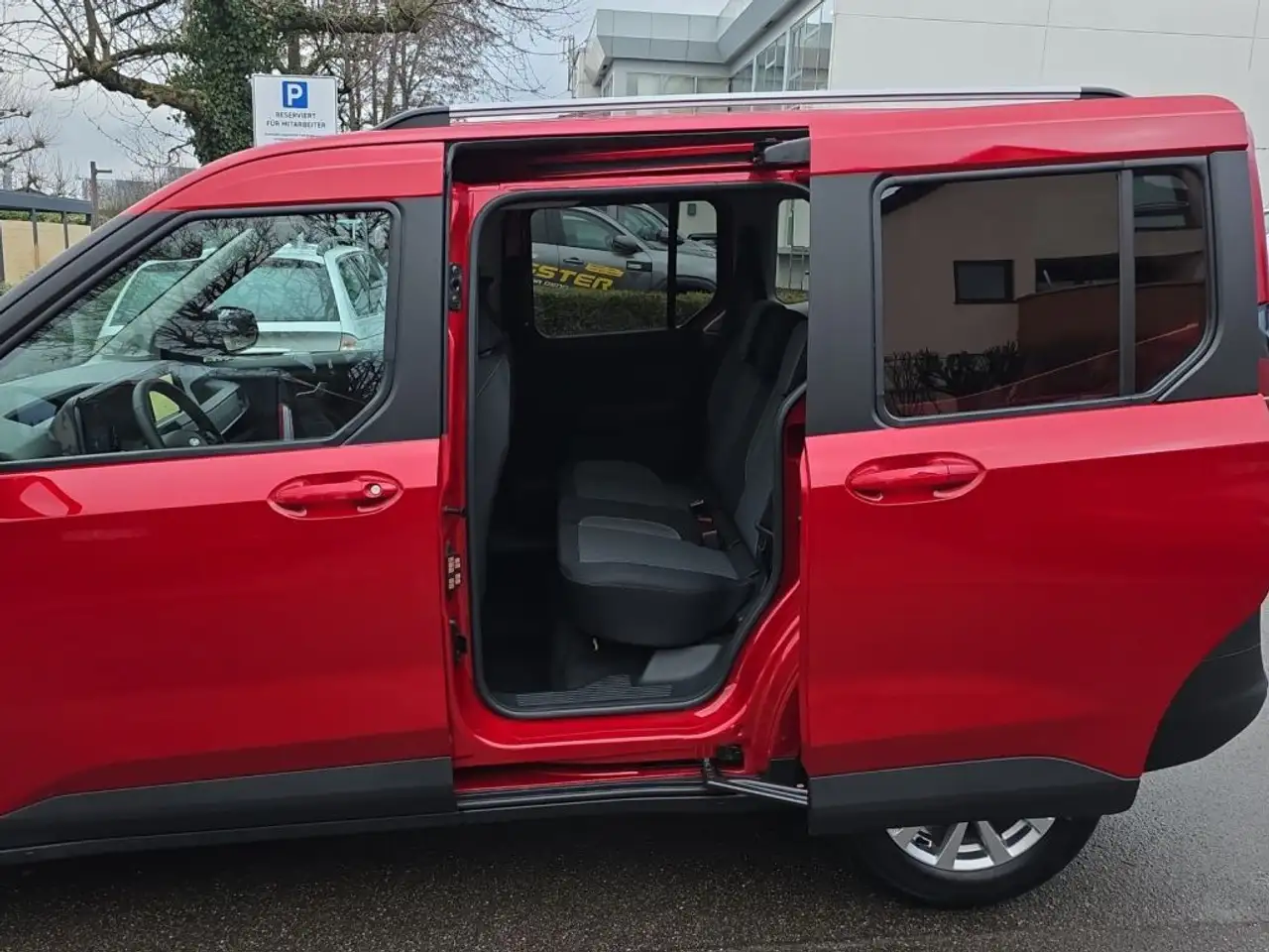 Ford Tourneo 16