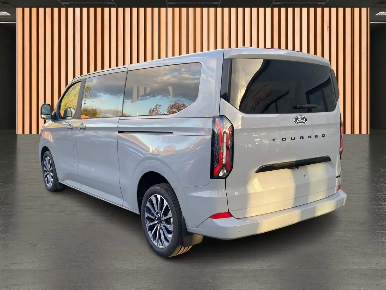 Ford Tourneo 11