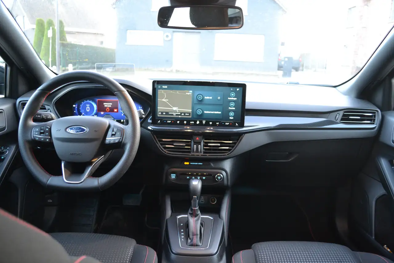 Ford Focus 7