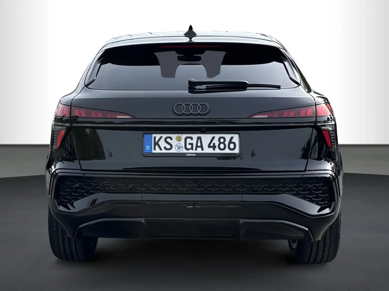 Audi Q3 4