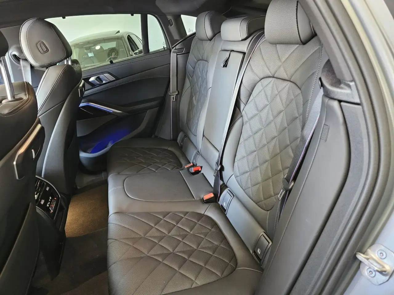 BMW X6 10