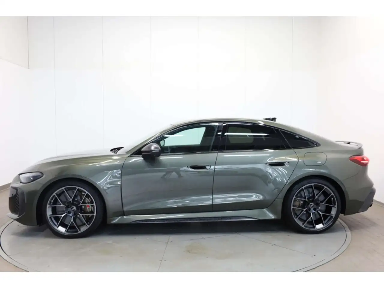 Audi RS5 4