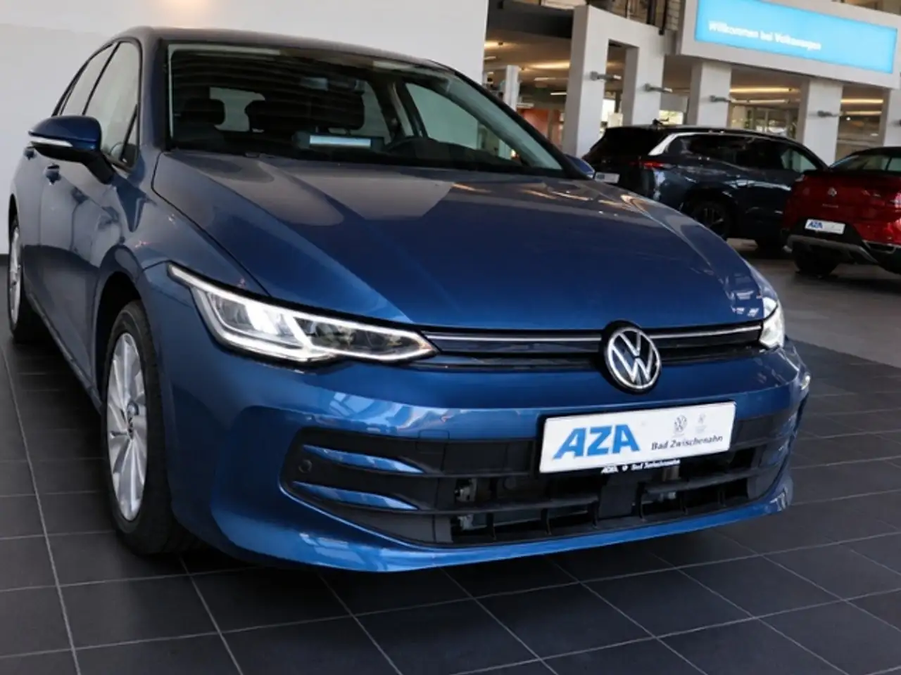 Volkswagen Golf VIII 5