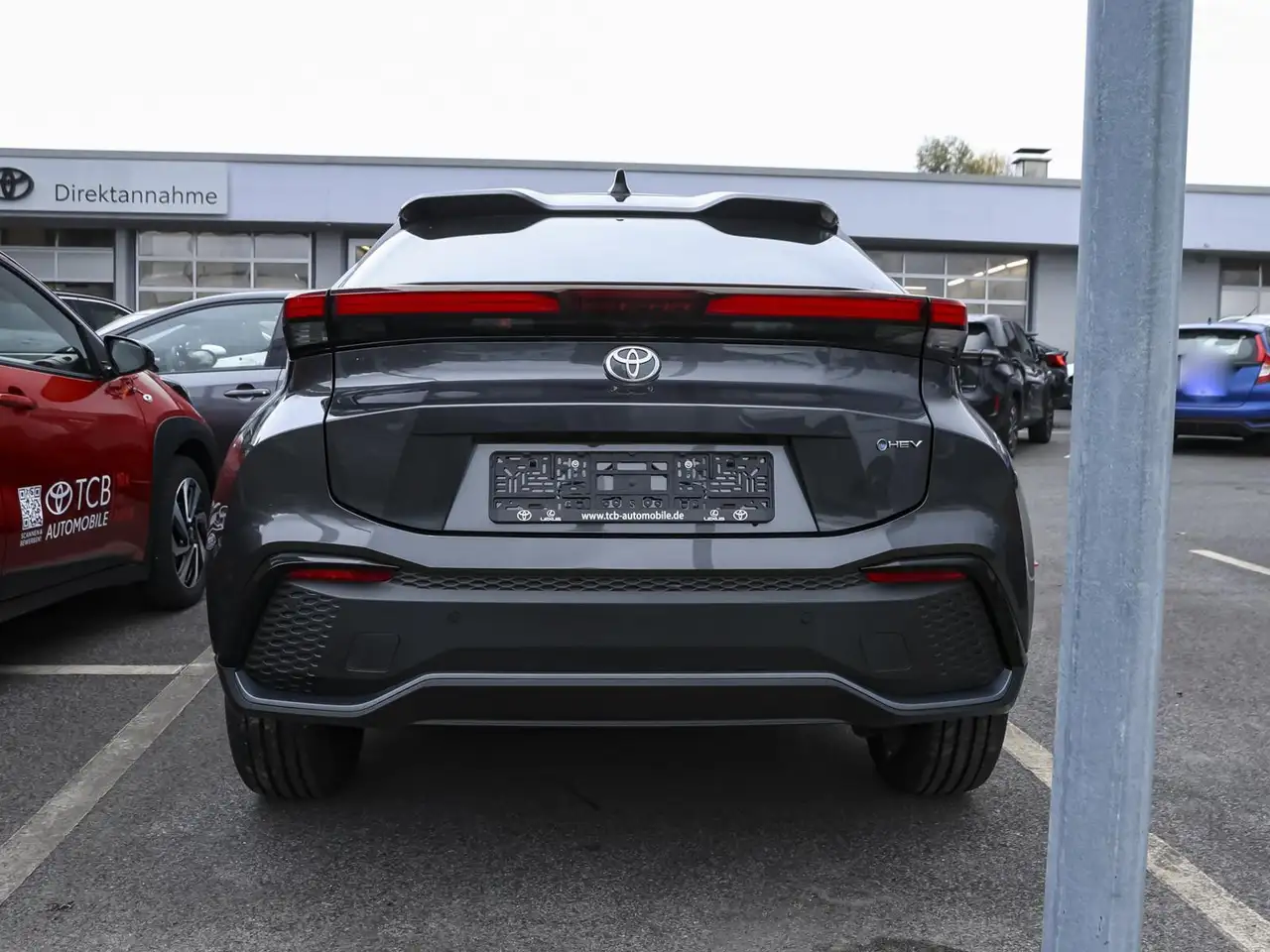 Toyota C-HR 3