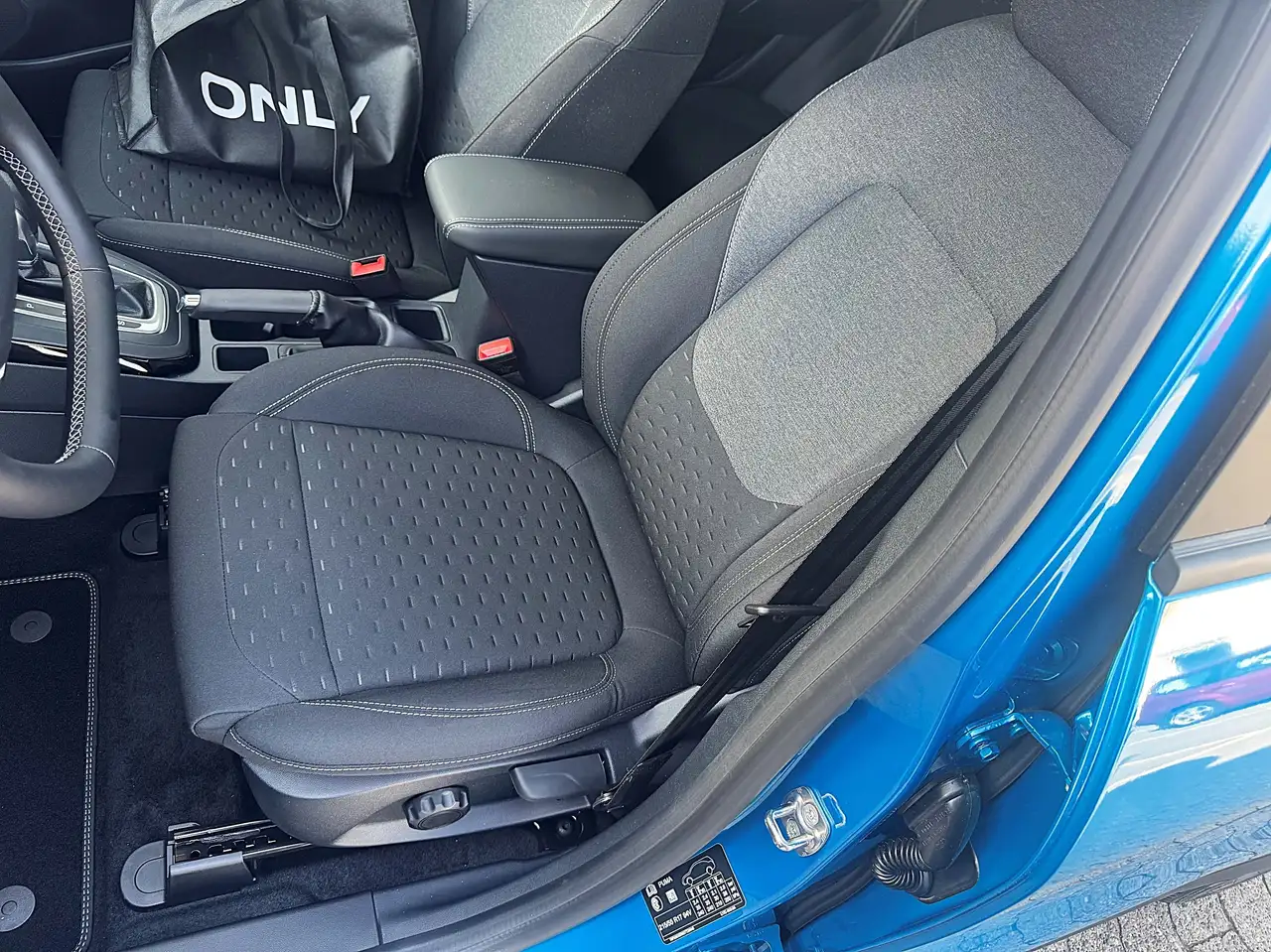 Ford Puma 12