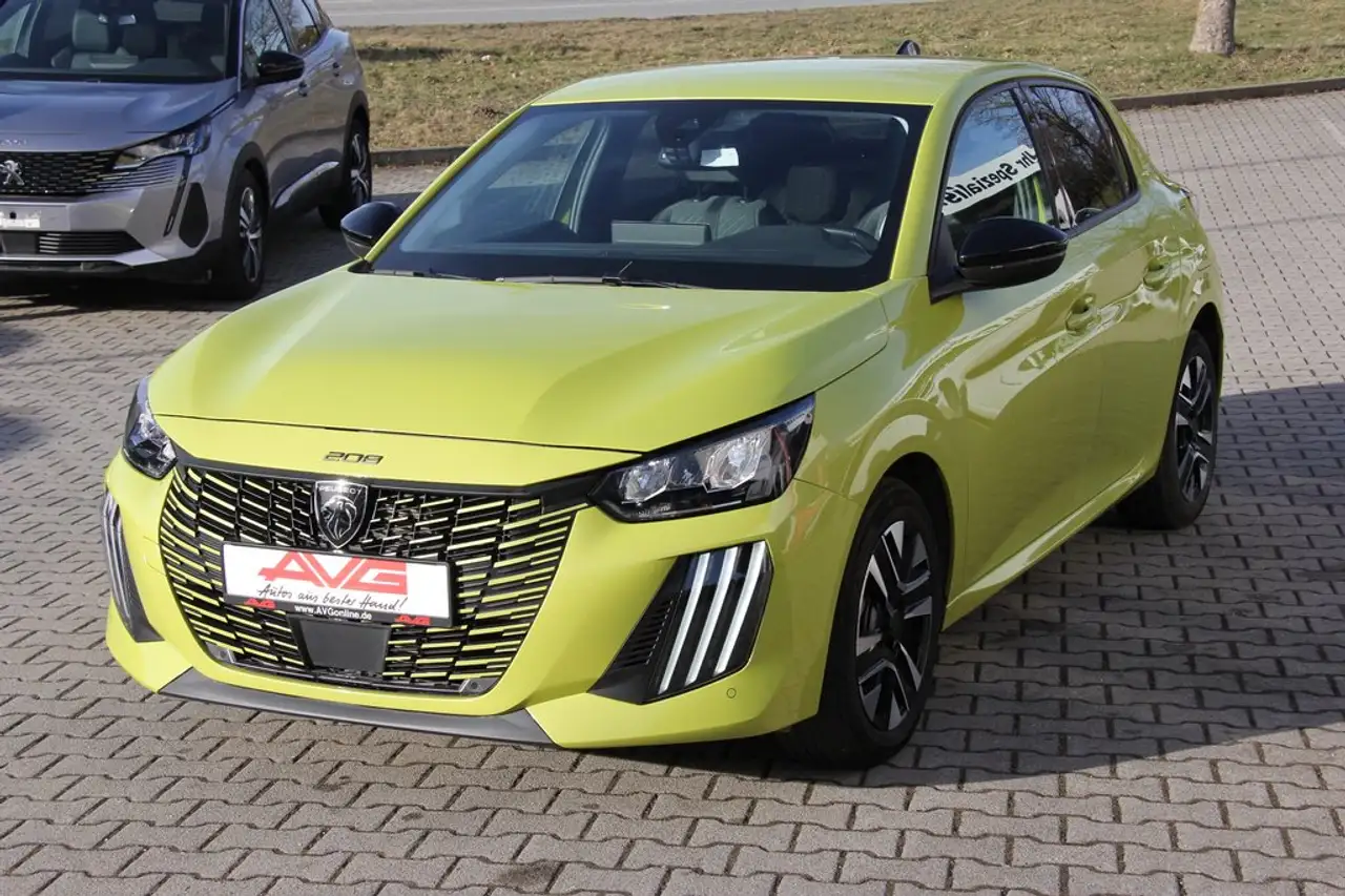 Peugeot 208