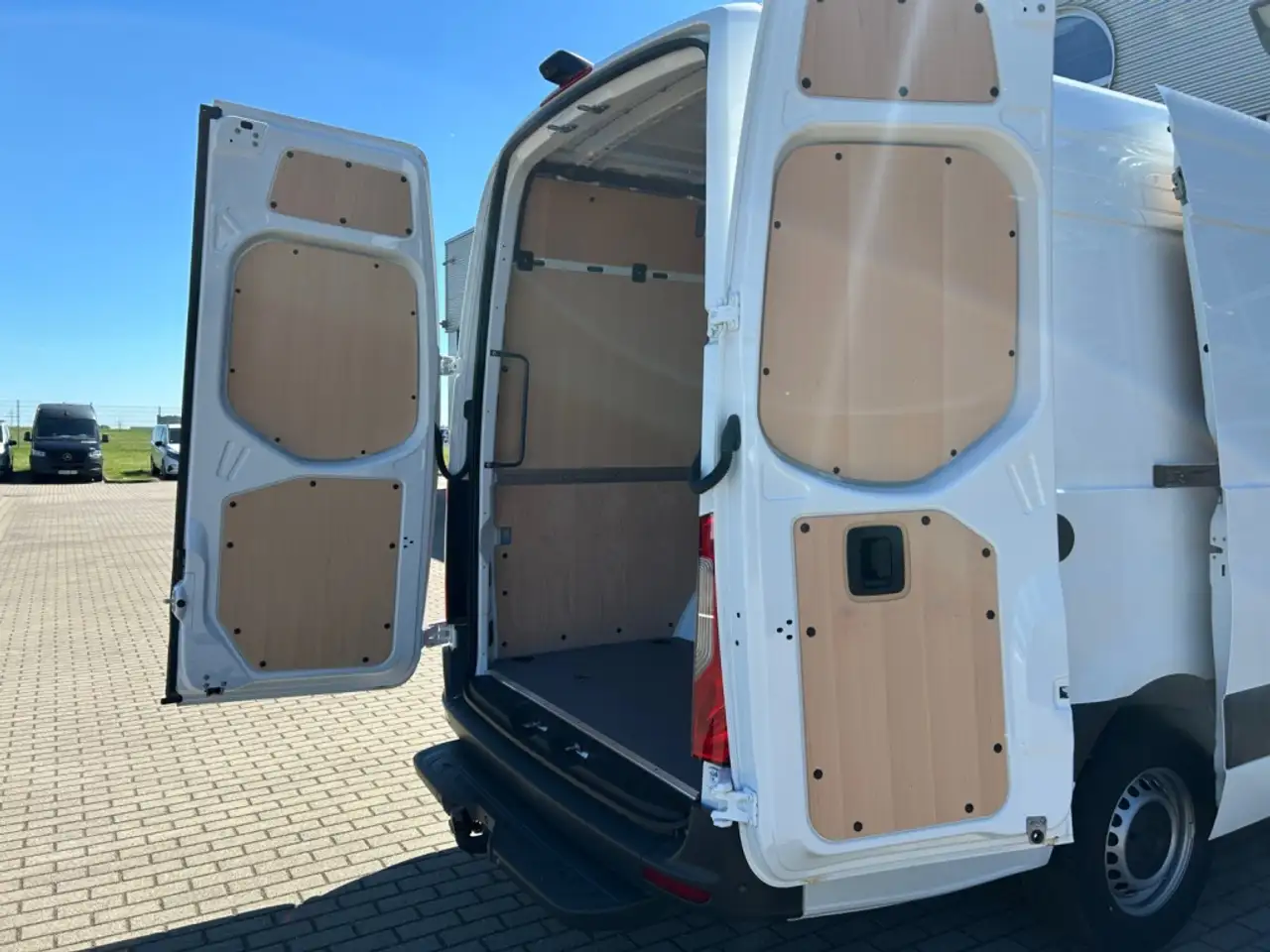 Mercedes-Benz Sprinter 315 15