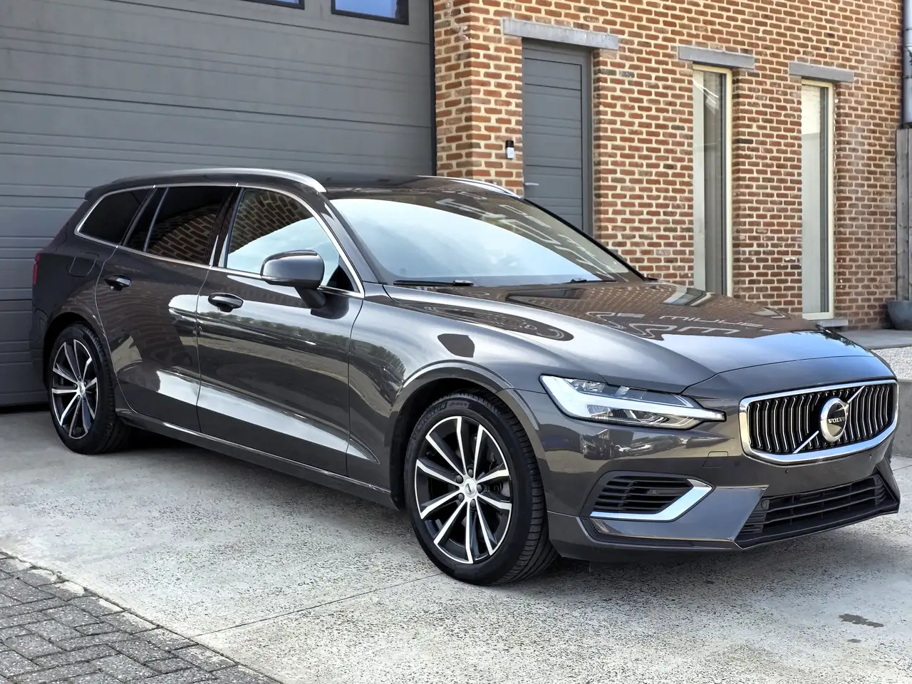 Volvo V60 4