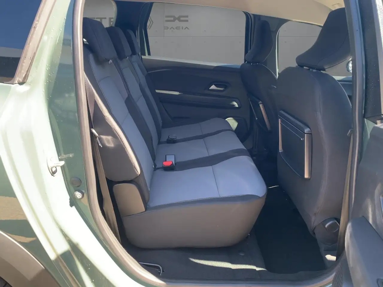 Dacia Jogger 12