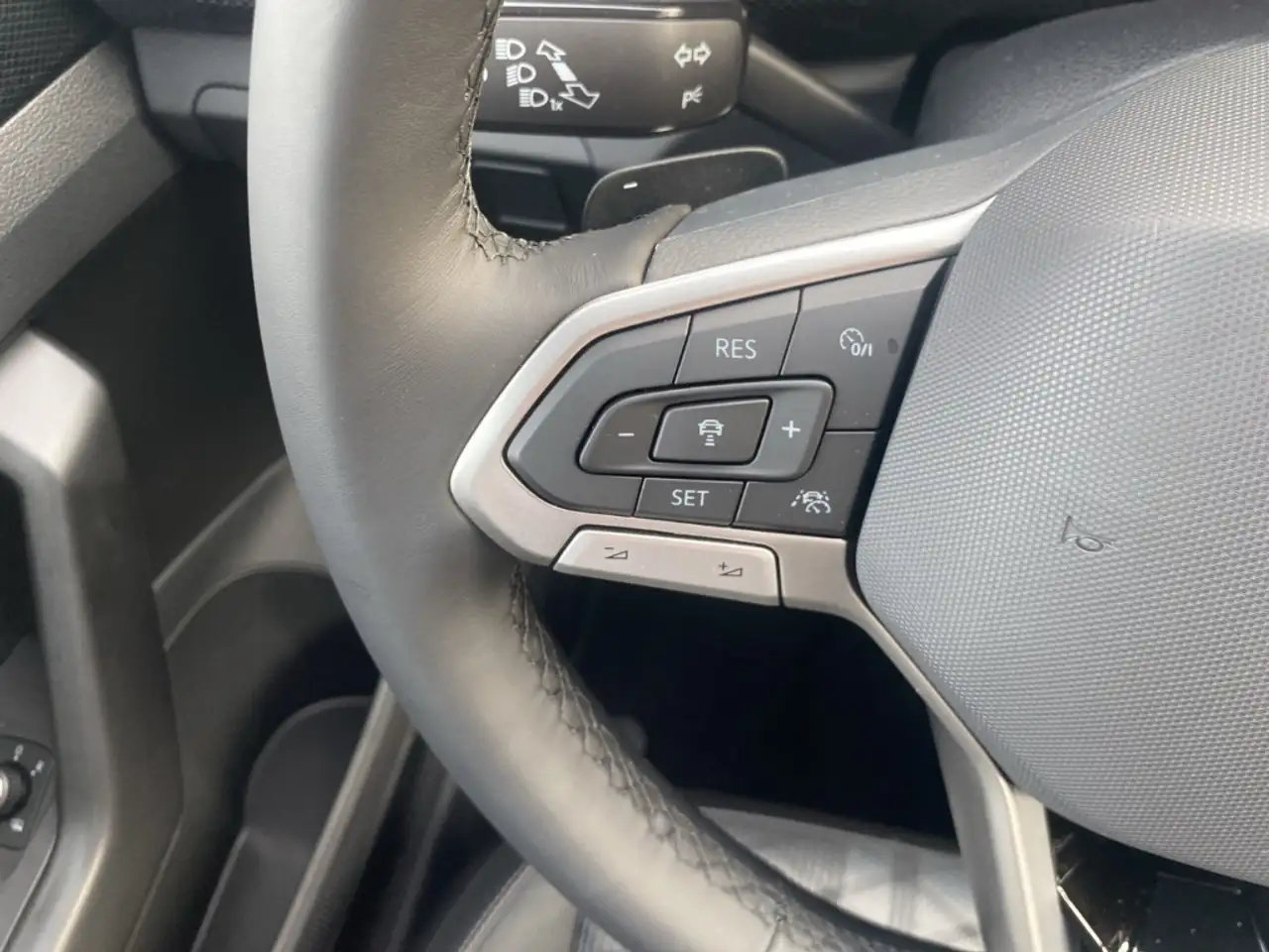 Volkswagen T-Cross 11