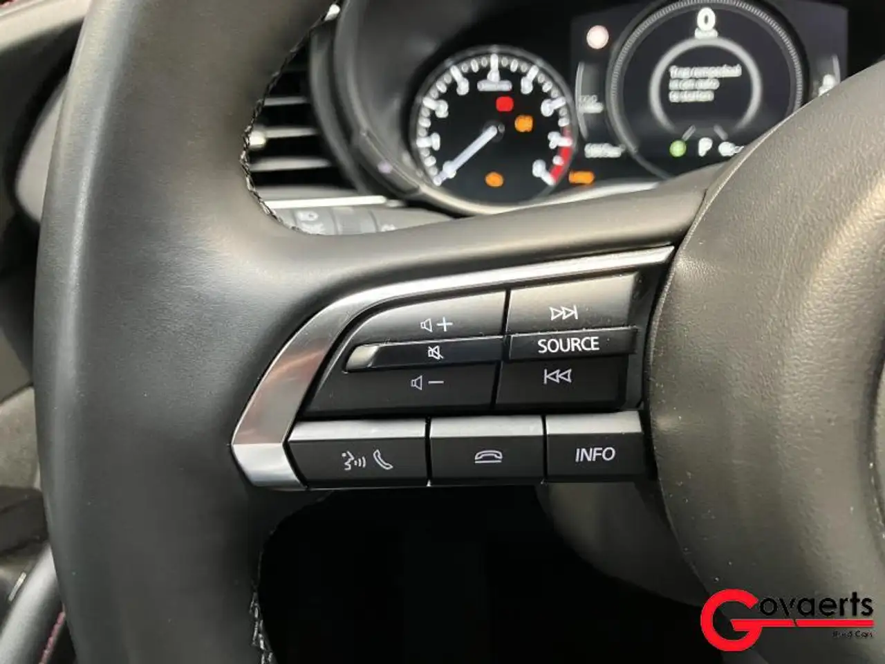 Mazda CX-30 10