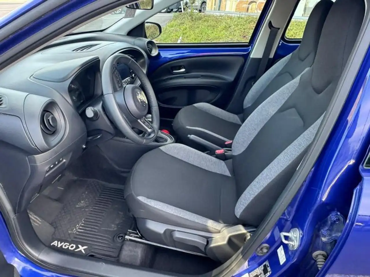 Toyota Aygo X 5