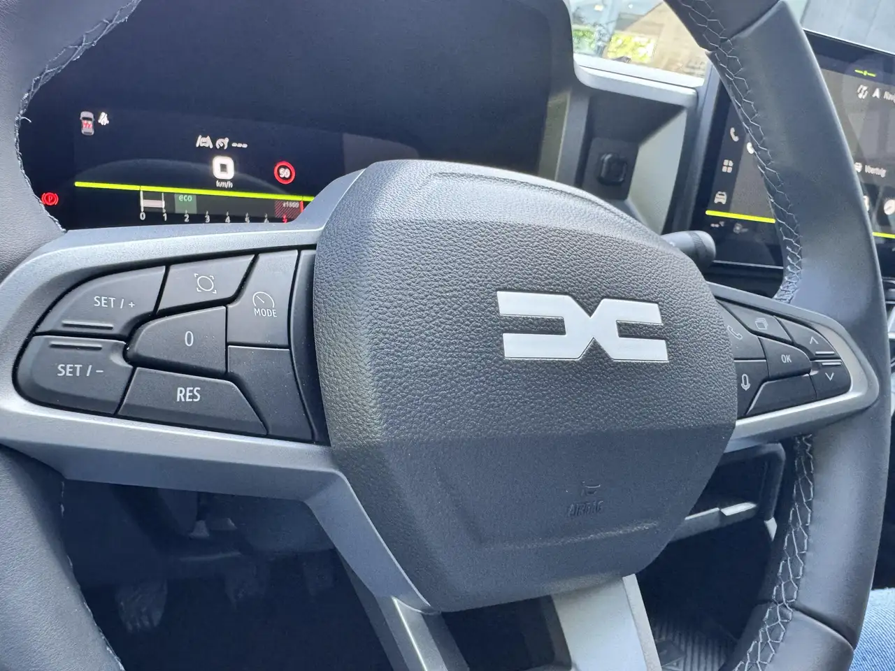 Dacia Bigster 11