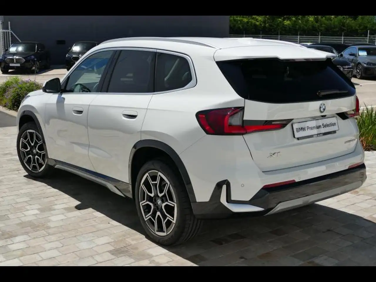 BMW X1 12