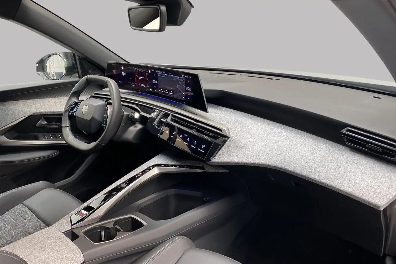 Peugeot 5008 2