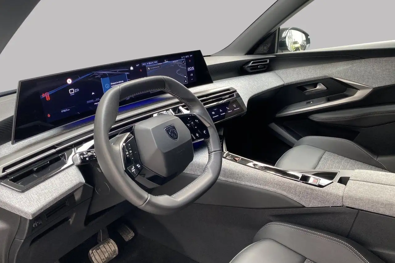 Peugeot 5008 9