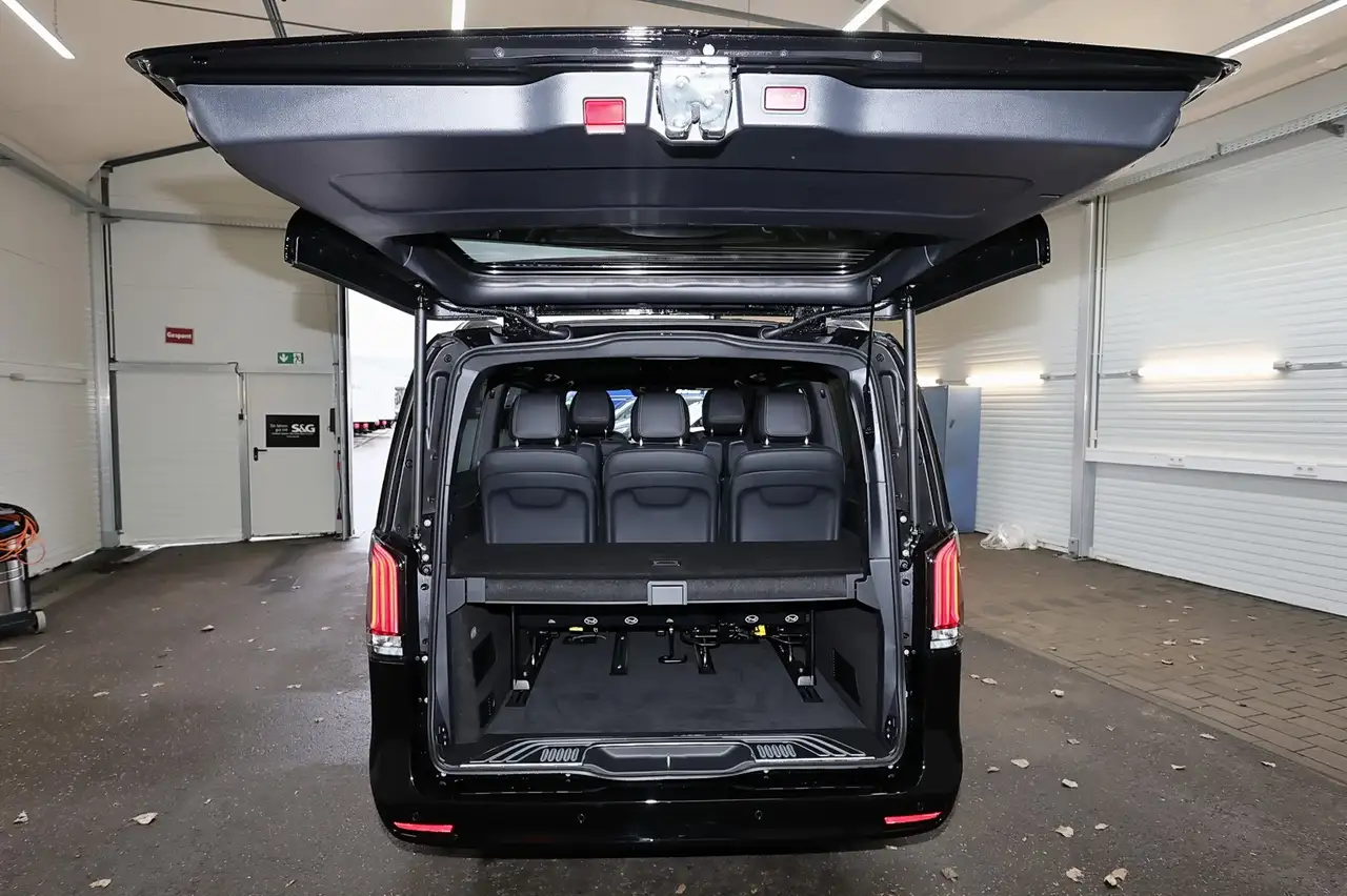 Mercedes-Benz V 300 10