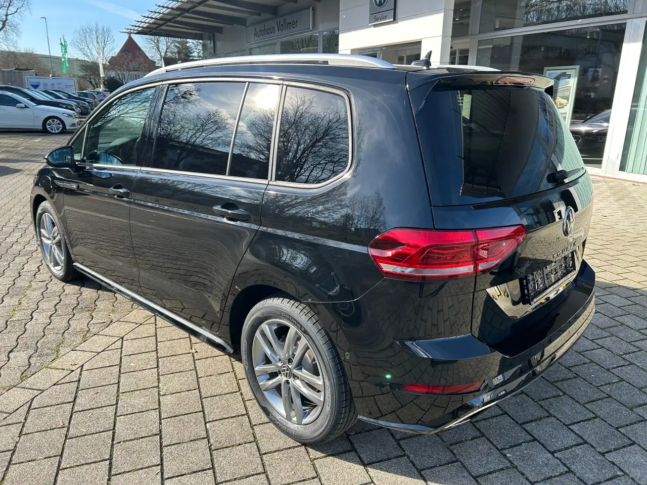 Volkswagen Touran 9