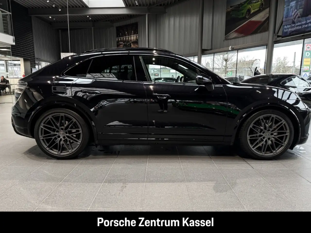Porsche Macan 4