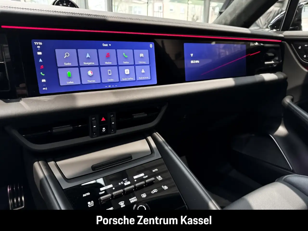 Porsche Macan 10