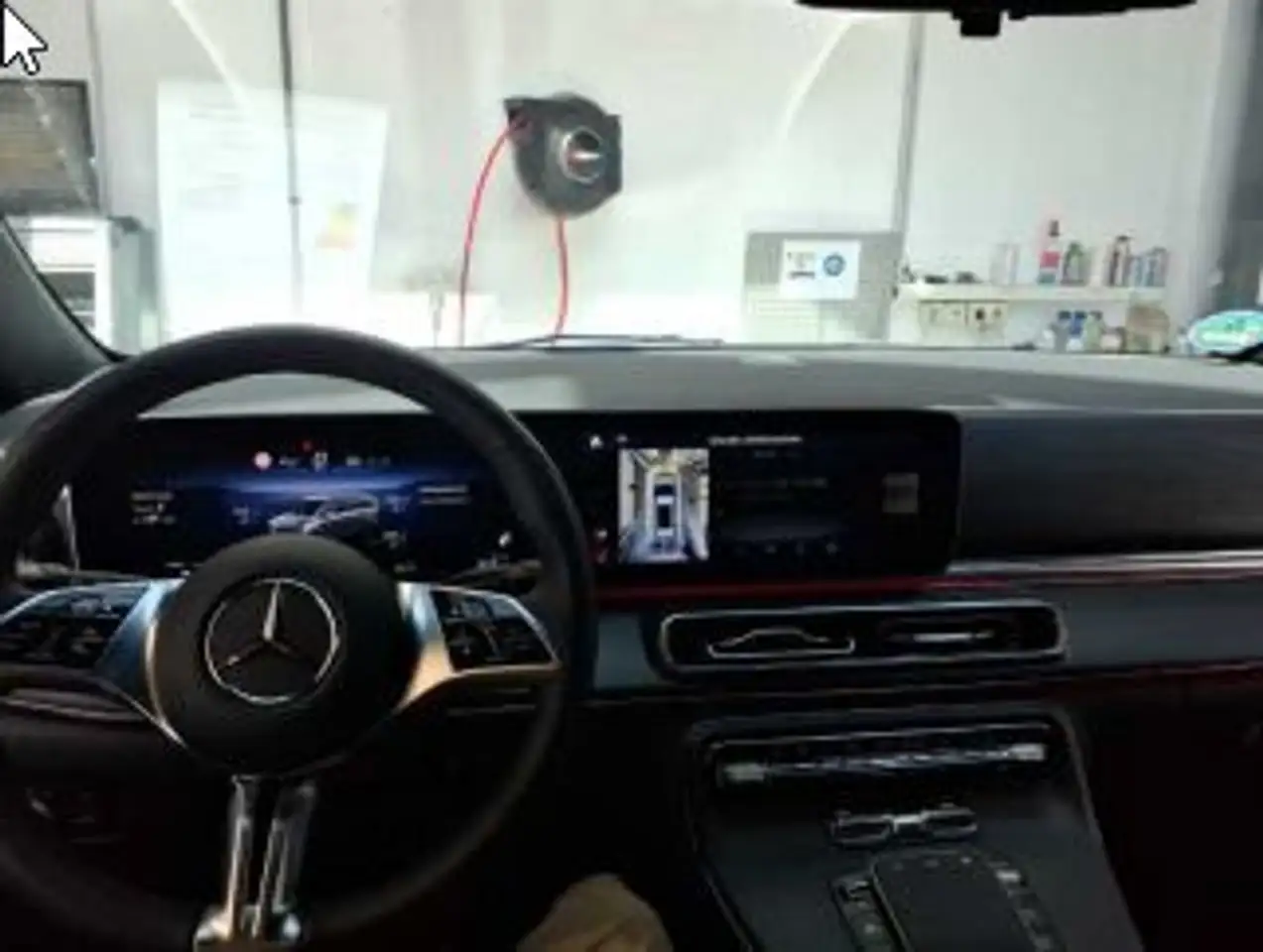 Mercedes-Benz EQV 300 7