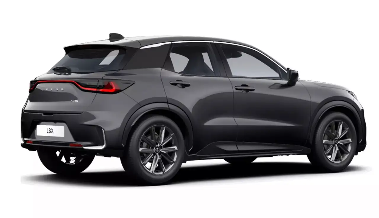 Lexus LBX 2