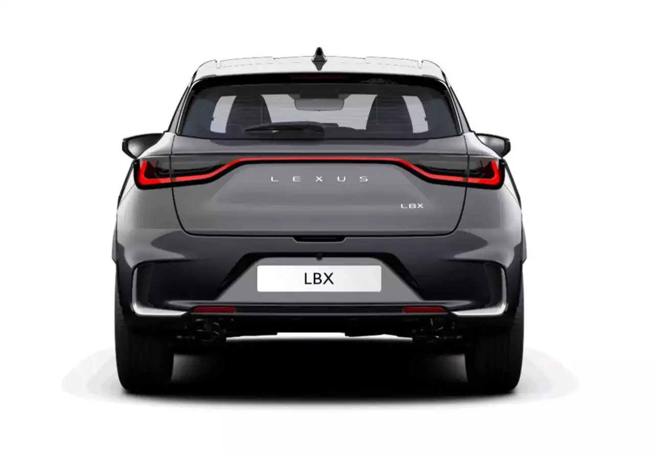 Lexus LBX 5