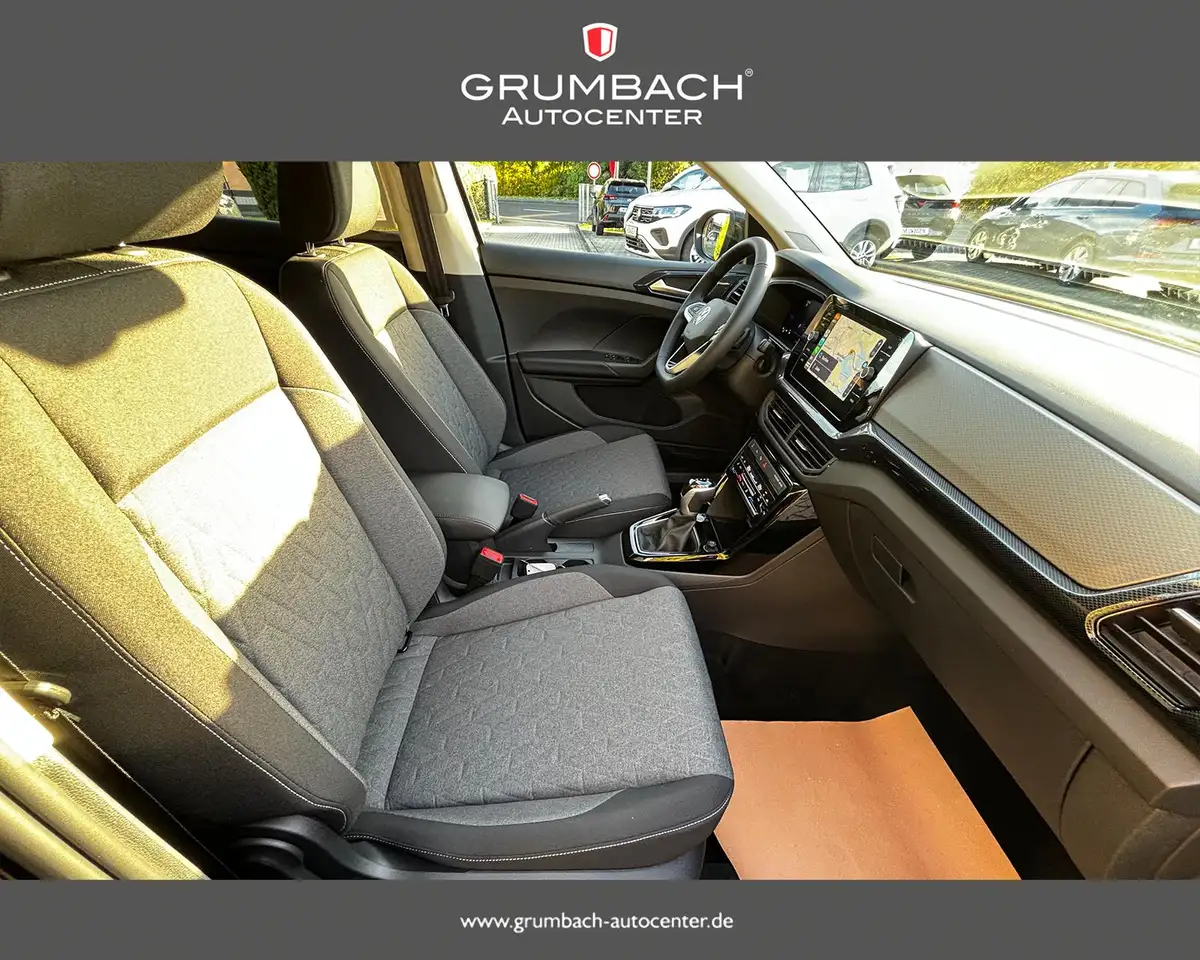 Volkswagen T-Cross 3