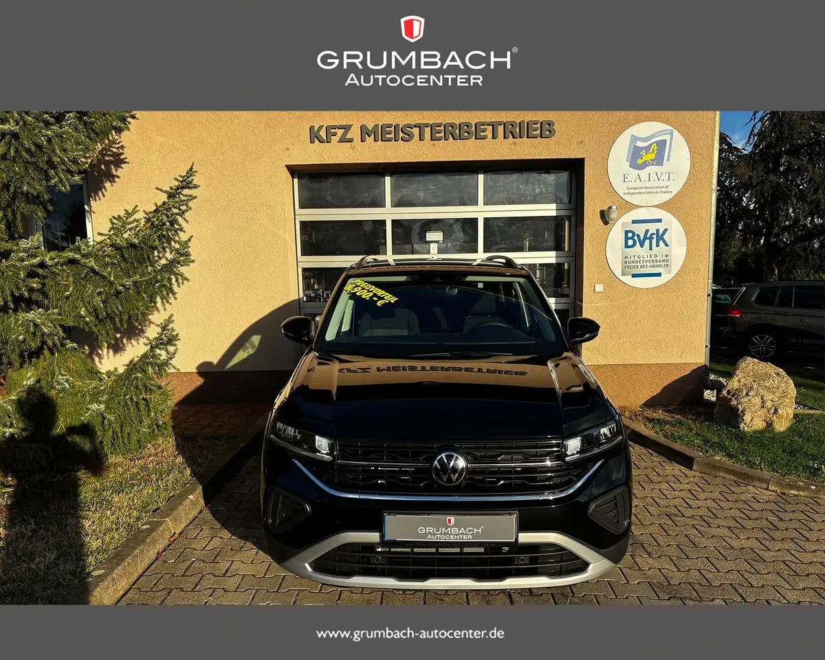 Volkswagen T-Cross 6