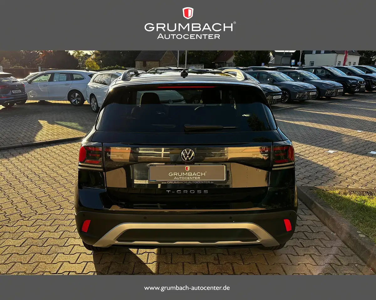 Volkswagen T-Cross 7