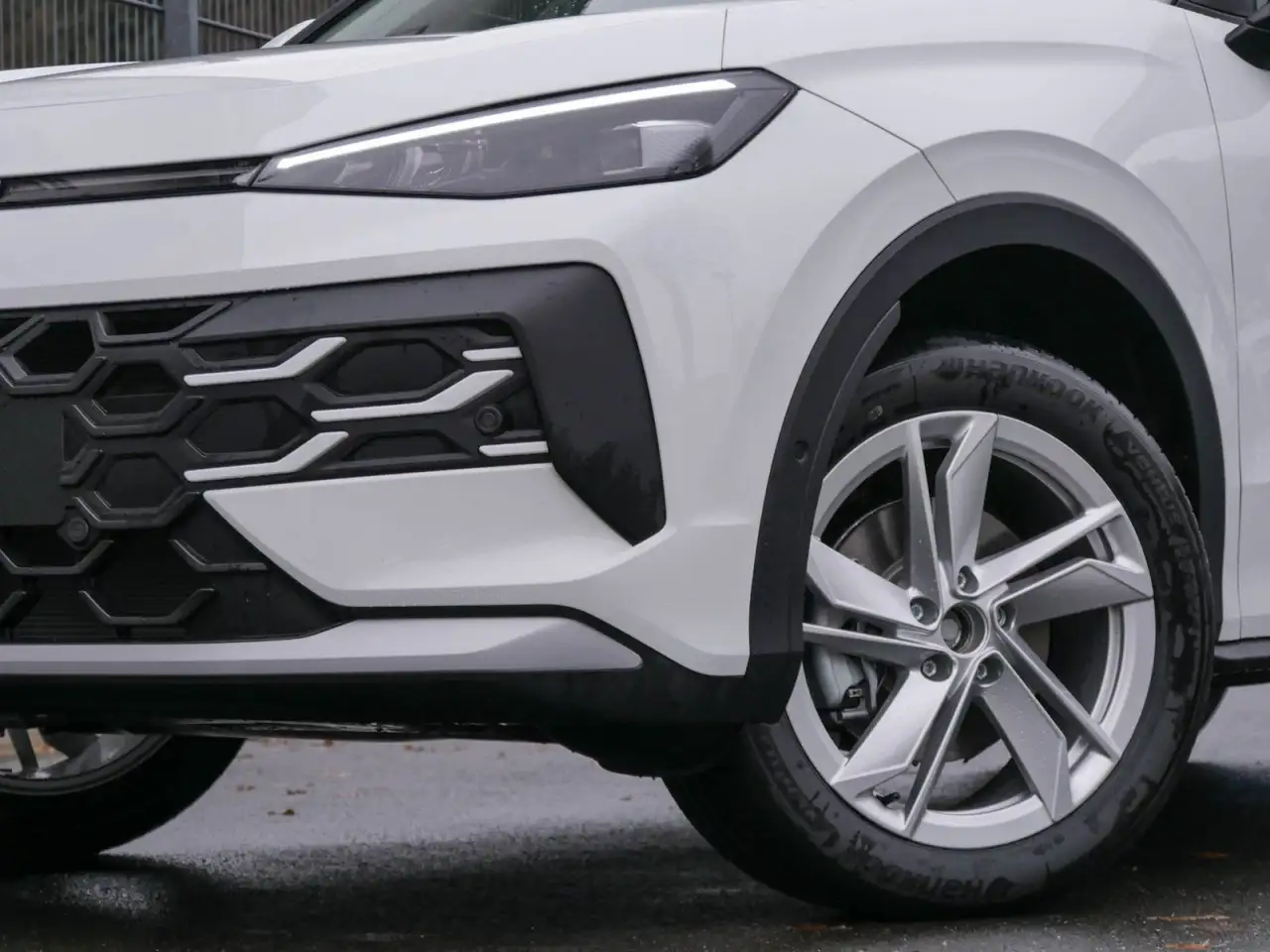Volkswagen T-Roc 5
