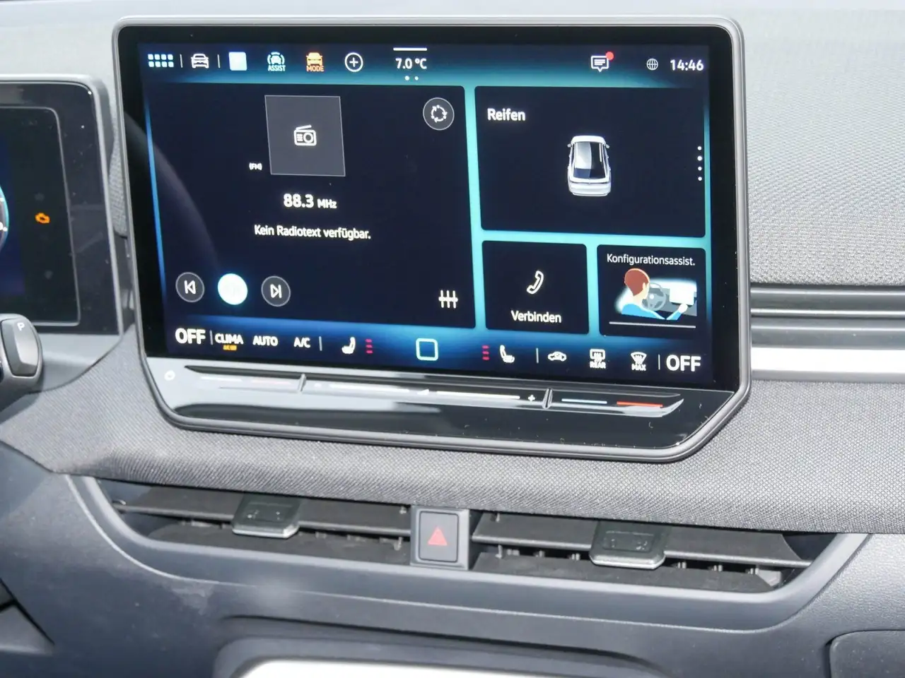 Volkswagen T-Roc 7